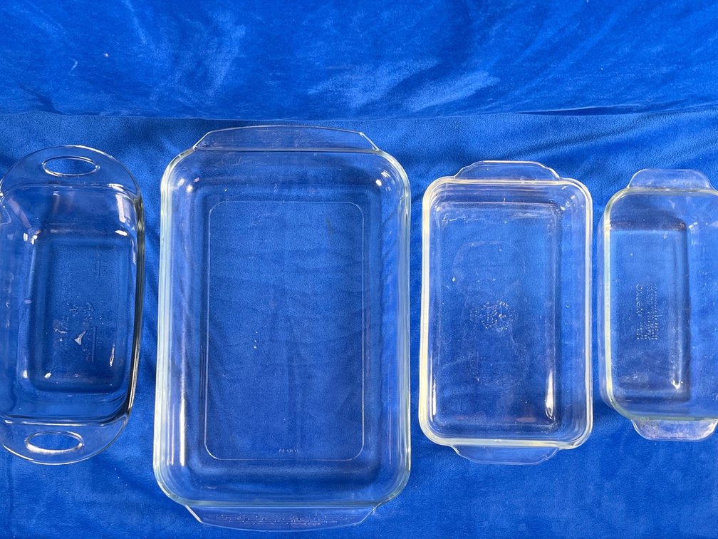 (4) Glass Baking Dishes (LPO)