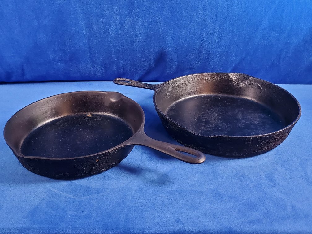 # 6 & # 8 Cast Iron Skillets (LPO)