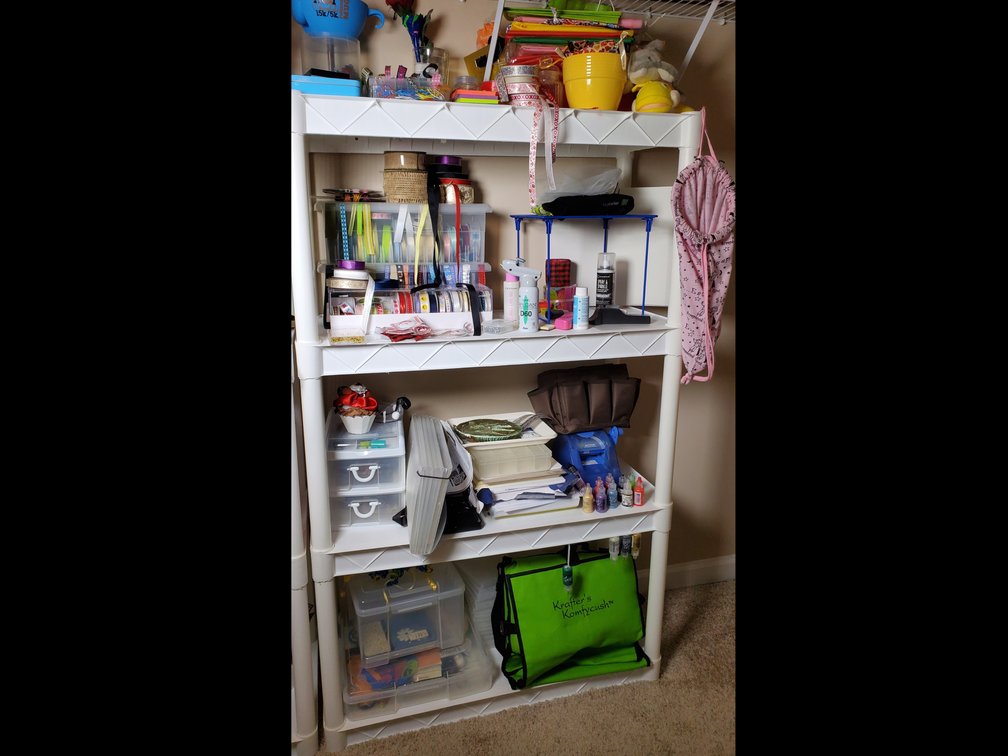 Crafts Lot w/Shelf (LPO)