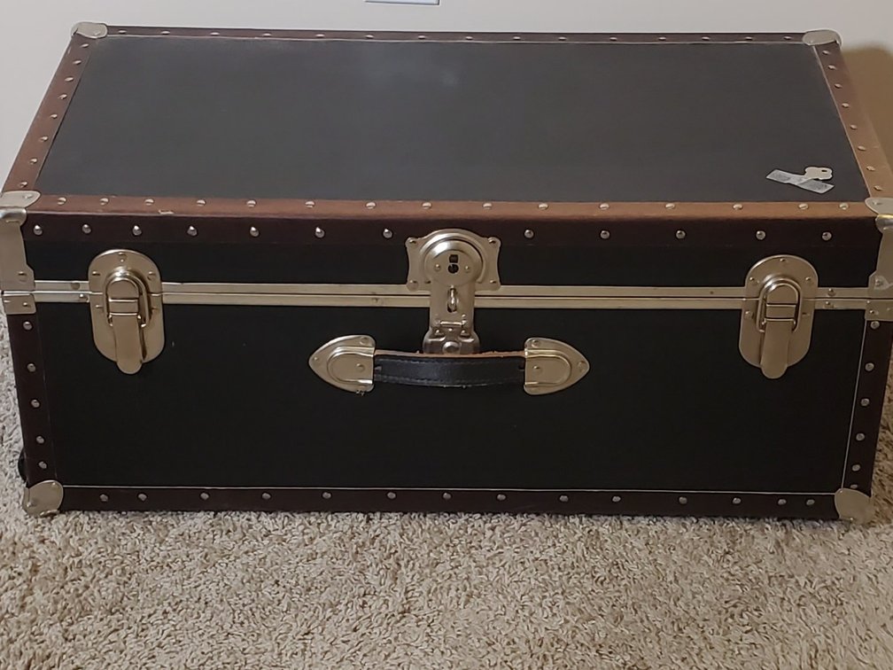 Locking Storage Chest (LPO)