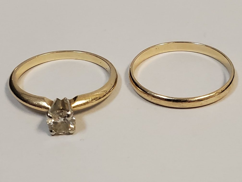 14K Gold Diamond Solitaire & 10K Gold Band