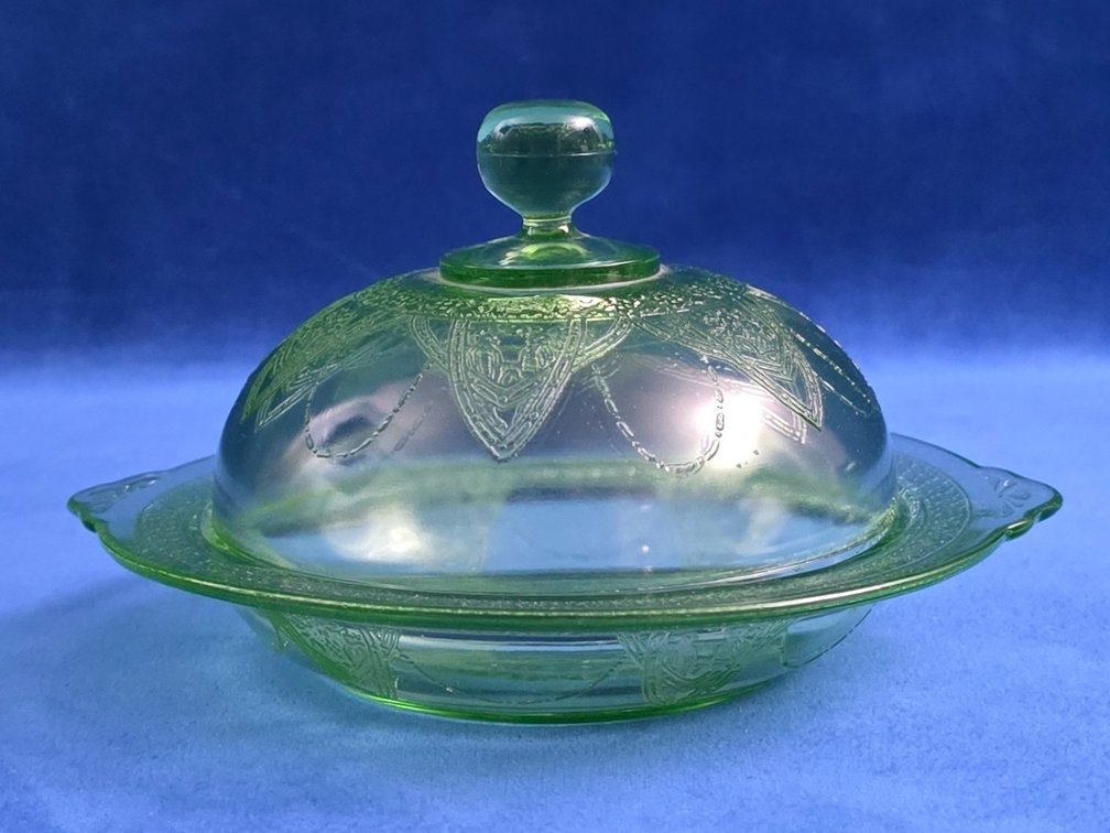 "Lovebirds" Pattern Green Uranium Glass Covered Butter Dish.