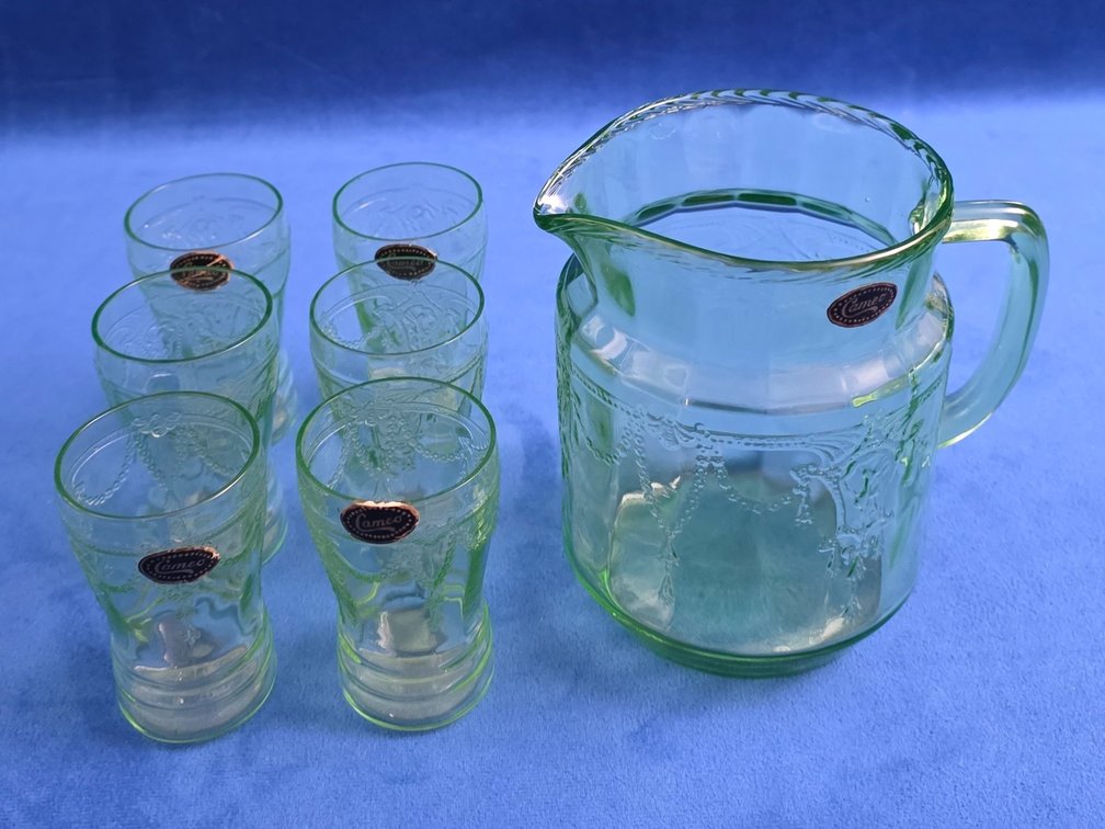 Vintage "Princess" Pattern Green Uranium Glass Juice Pitcher with (4) Tumblers.
