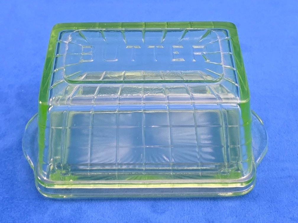 Vintage Green Uranium Glass Covered Butter Dish.