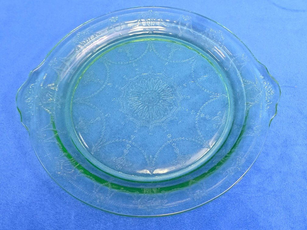 Vintage "Cameo" Pattern Green Uranium Glass Cake Plate