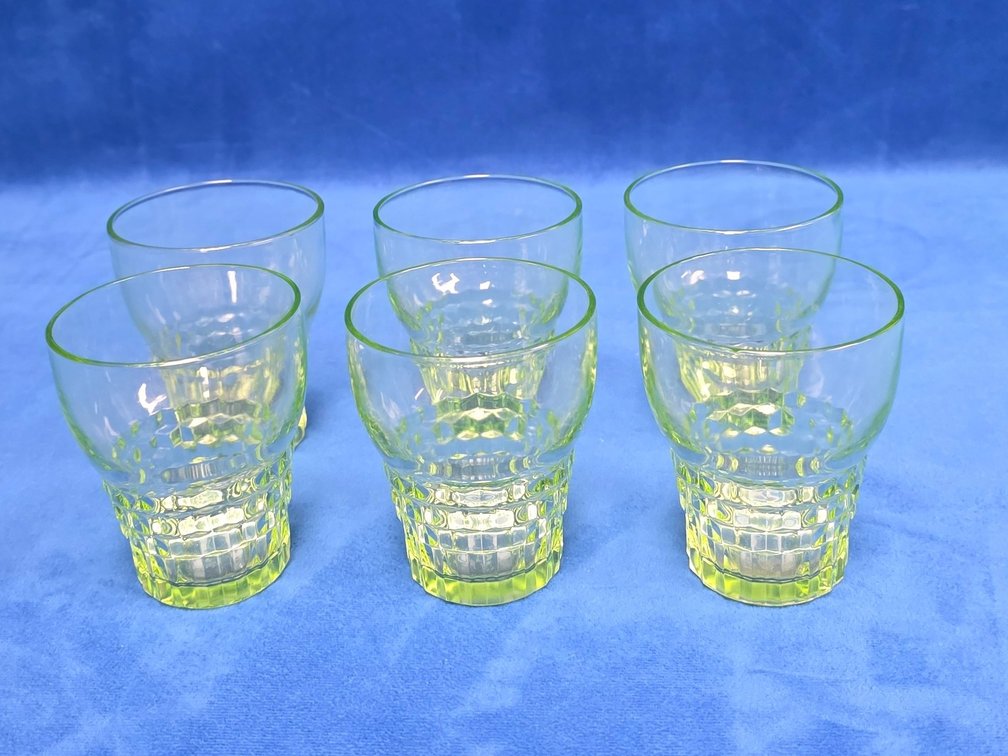 (6) "Windsor" Pattern Green Uranium Glass Tumblers