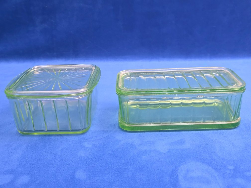 (2) Vintage Green Uranium Glass Refrigerator Dishes.