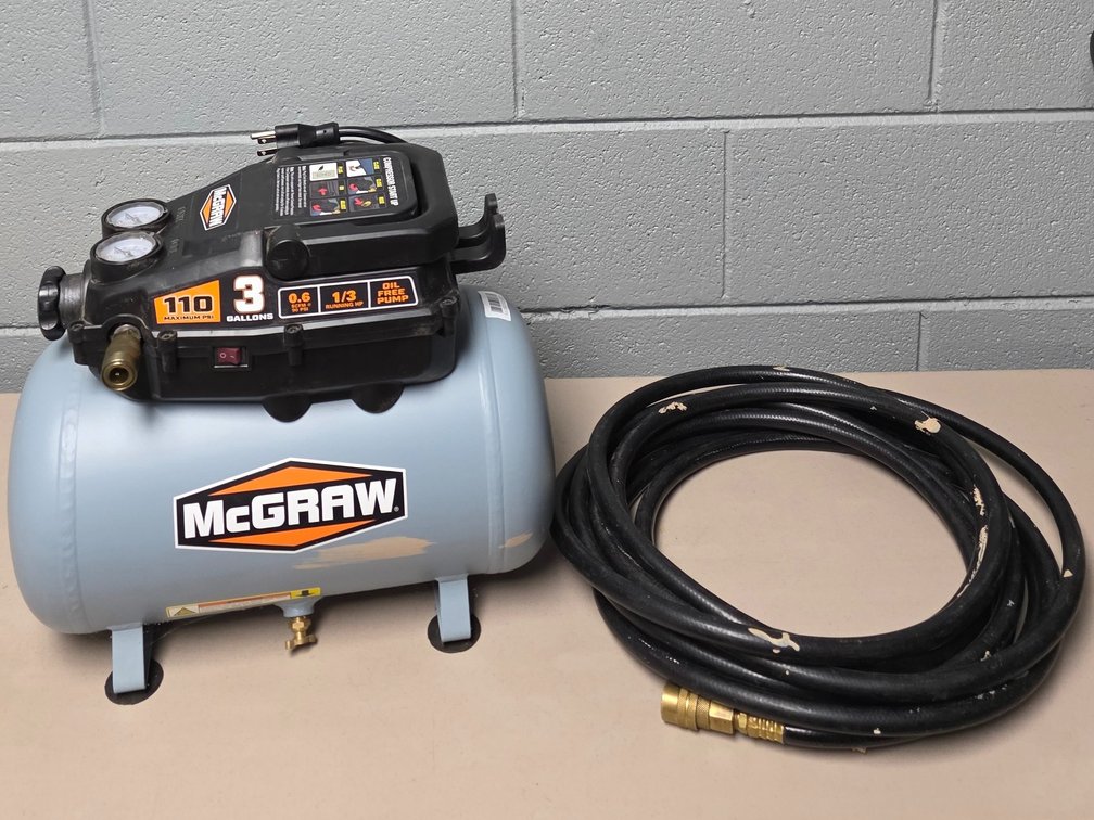 McGraw 3 Gallons Portable Air Compressor