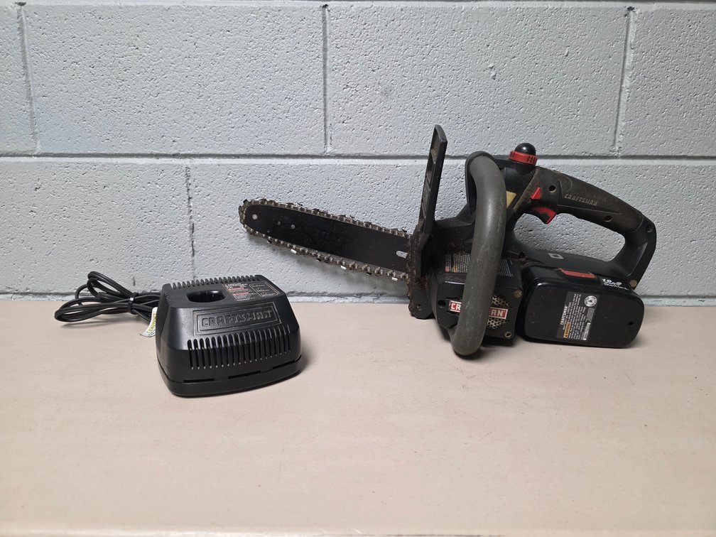 Craftsman 19.2V Cordless Chain Saw