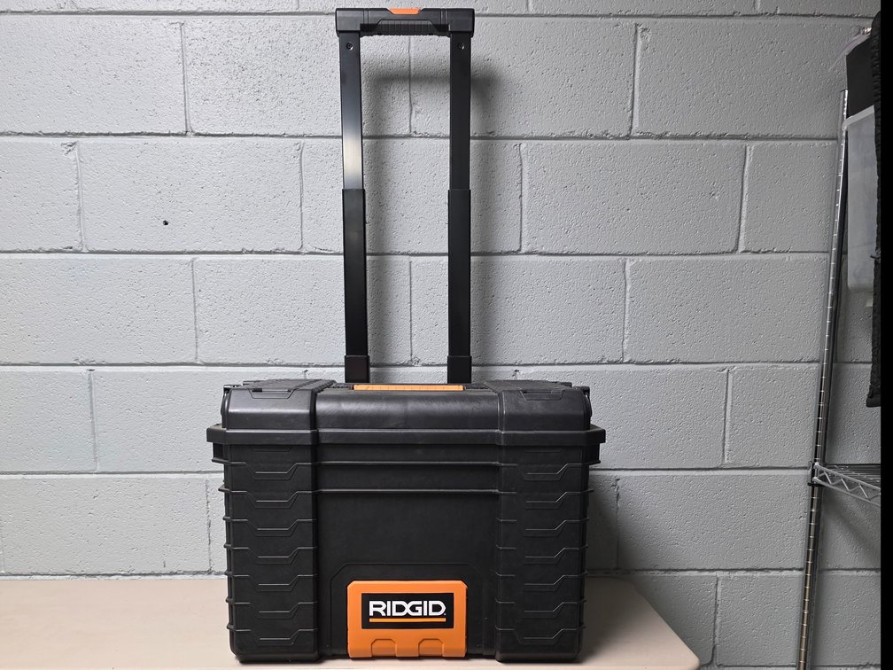 Ridgid Rolling Toolbox.