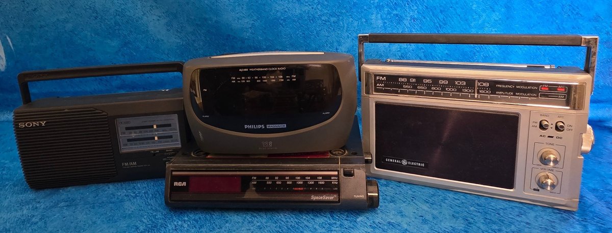 (2) Portable AM/FM Radios & (2) Clock Radios