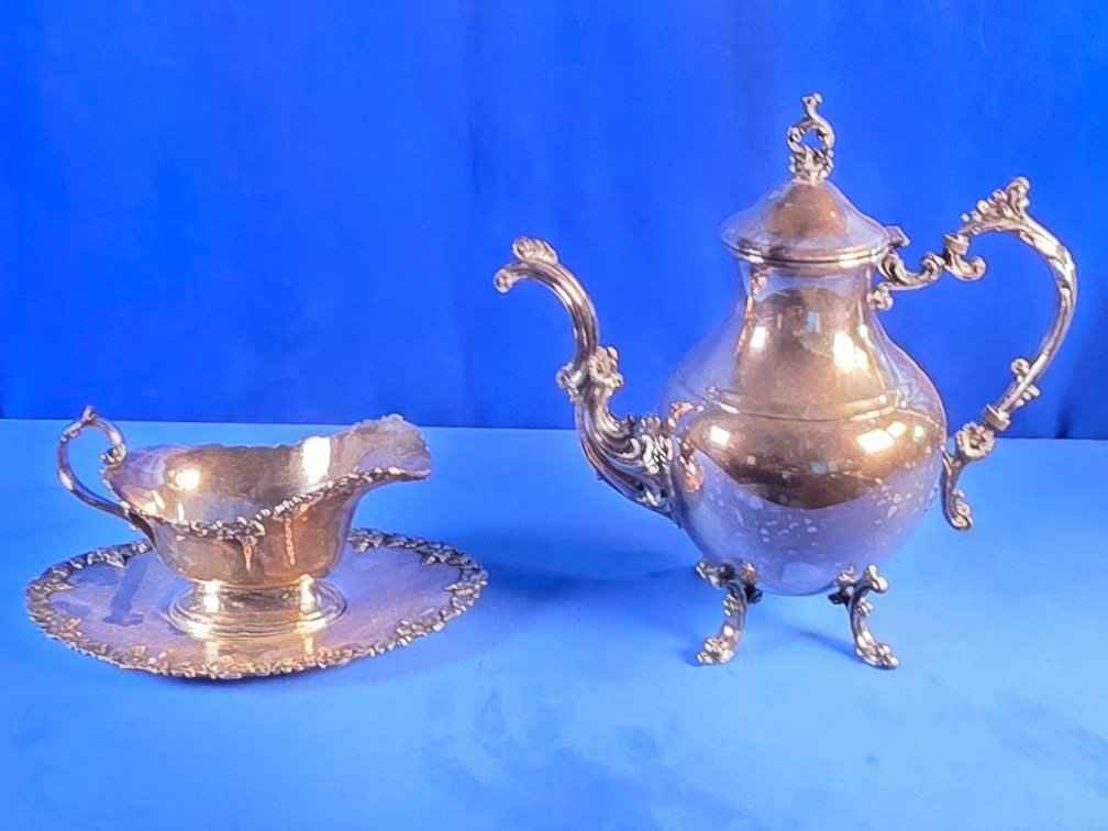 Silver Plate Tea/Coffee Pot & Gravy Bowl w/Tray