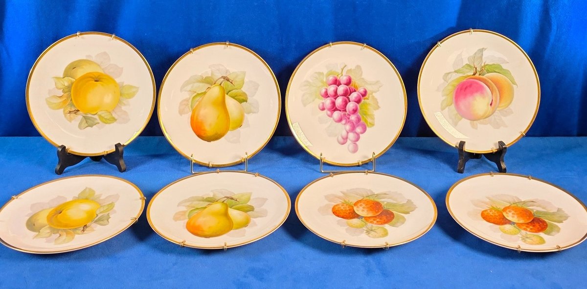 (8) Vintage Plates, Fruit Motiff