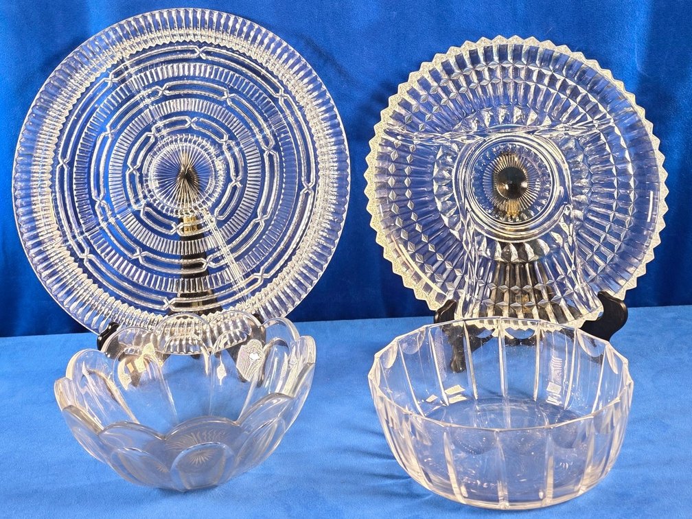 (2) Vintage Glass Serving Bowls & (2) Glass Serving Platters