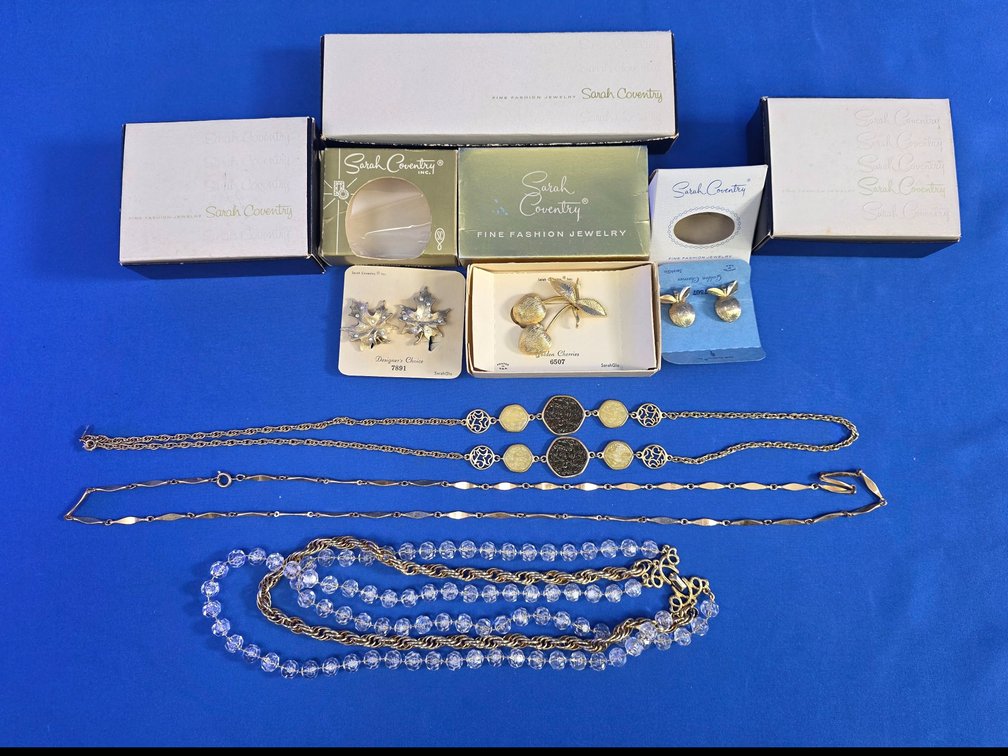 (6) Pieces of Vintage Sarah Coventry Costume Jewelry