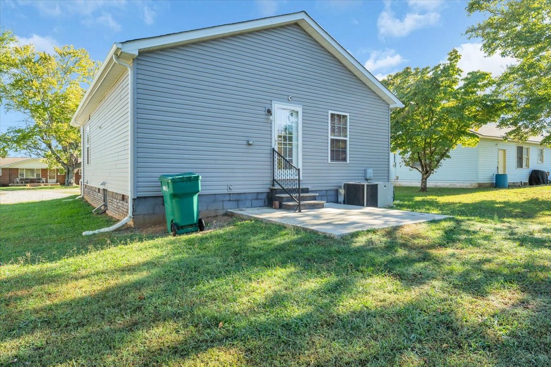 Image for 1306 Old Cowan Rd. Winchester, TN