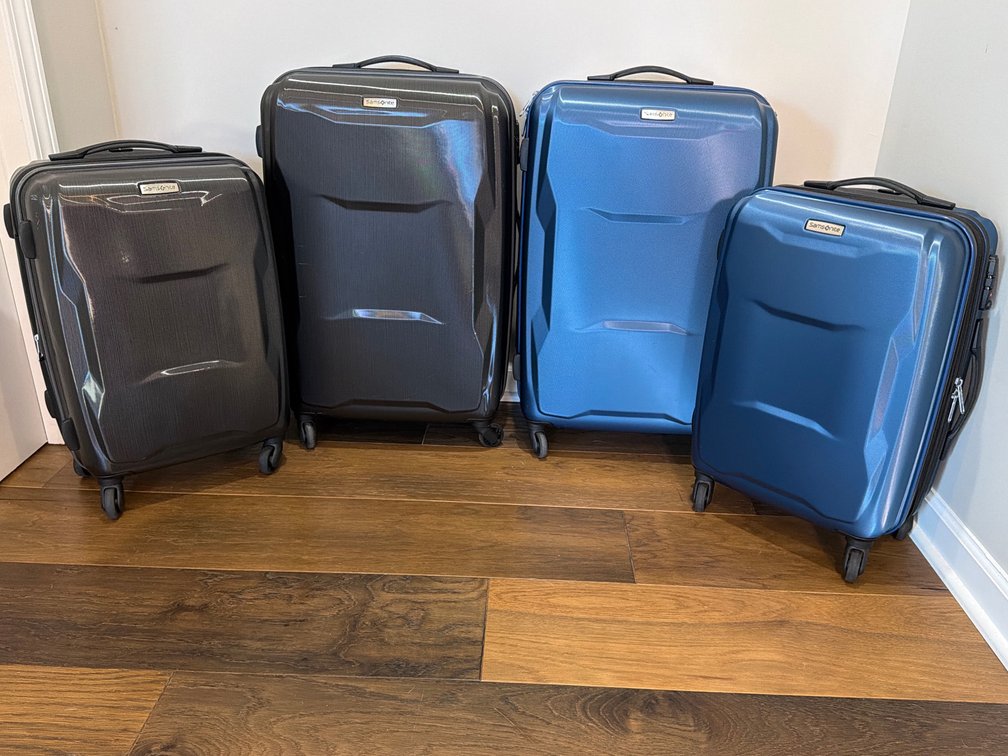 (2) Sets of Samsonite Hardshell Spinner Suitcases (LPO)