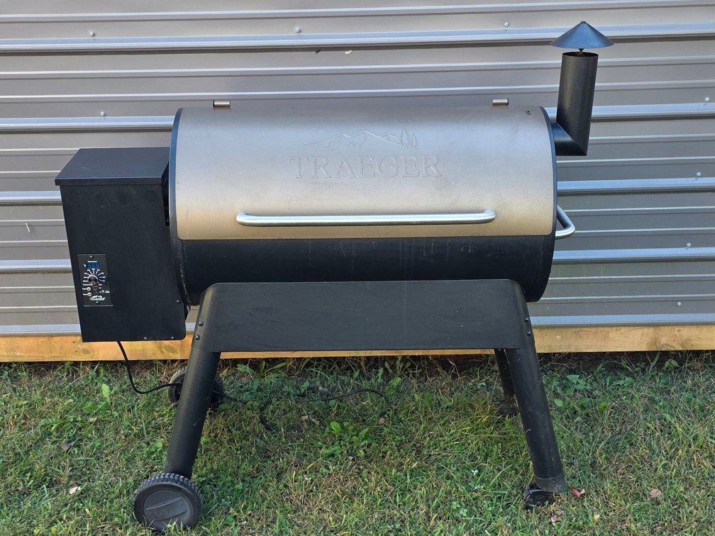 Traeger TFB88PZB Wood Pellet Grill with Cover