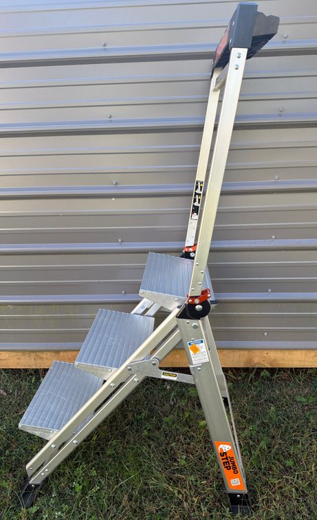 Little Giant Jumbo Step Aluminum Folding Ladder (LPO)