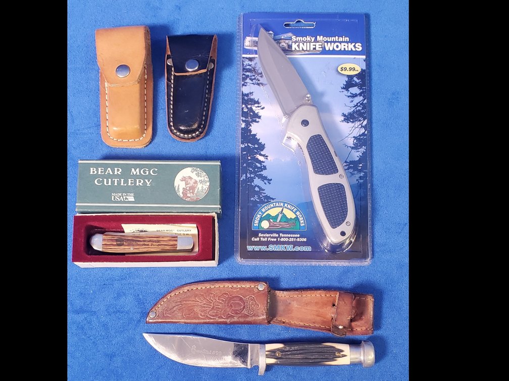 (3) Knives & (2) Leather Knife Sheaths 
