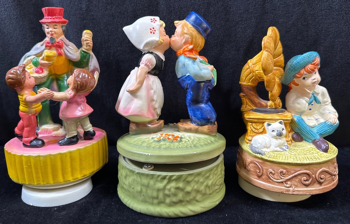 (3) Music Boxes