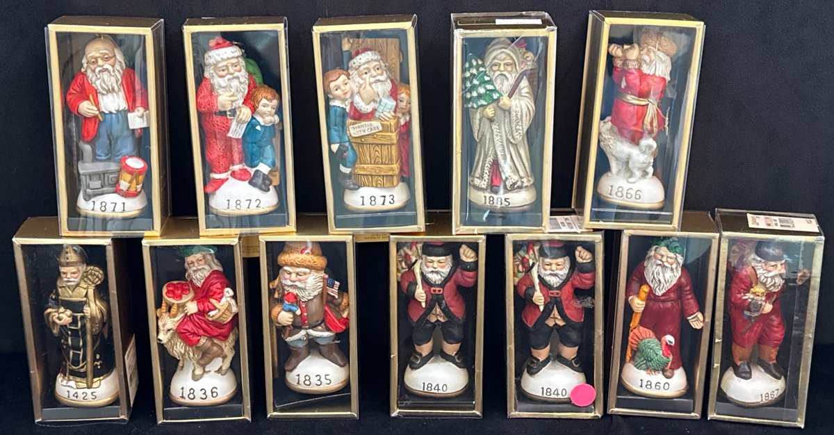 (12) Memories of Santa Figurines (years 1425-1866)