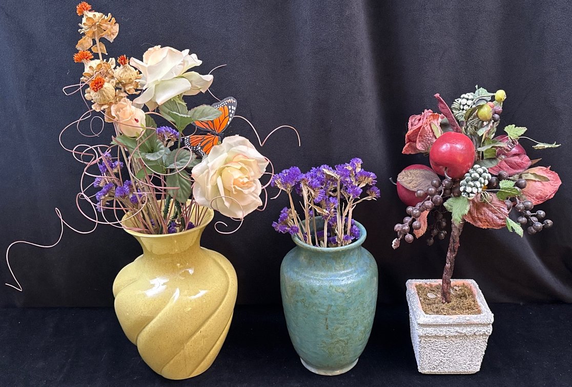 Artificial Flowers w/Vases (LPO)