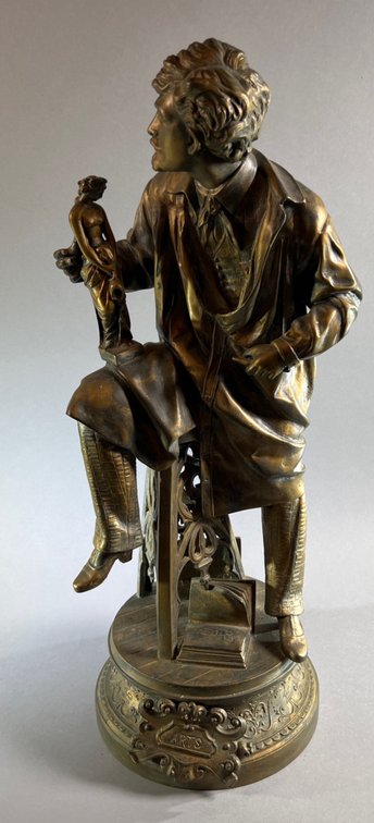 Vintage Cast Bronze Artist Sculpture (LPO)
