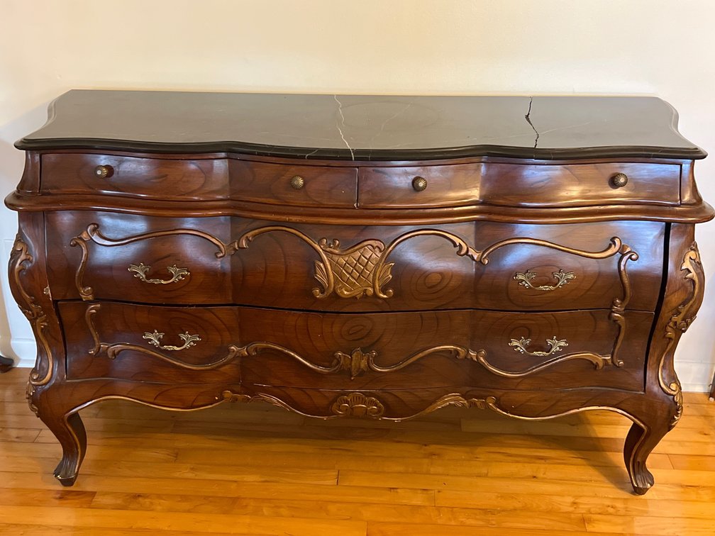 Large Bombay Chest w/Marble Top (damaged) (LPO)