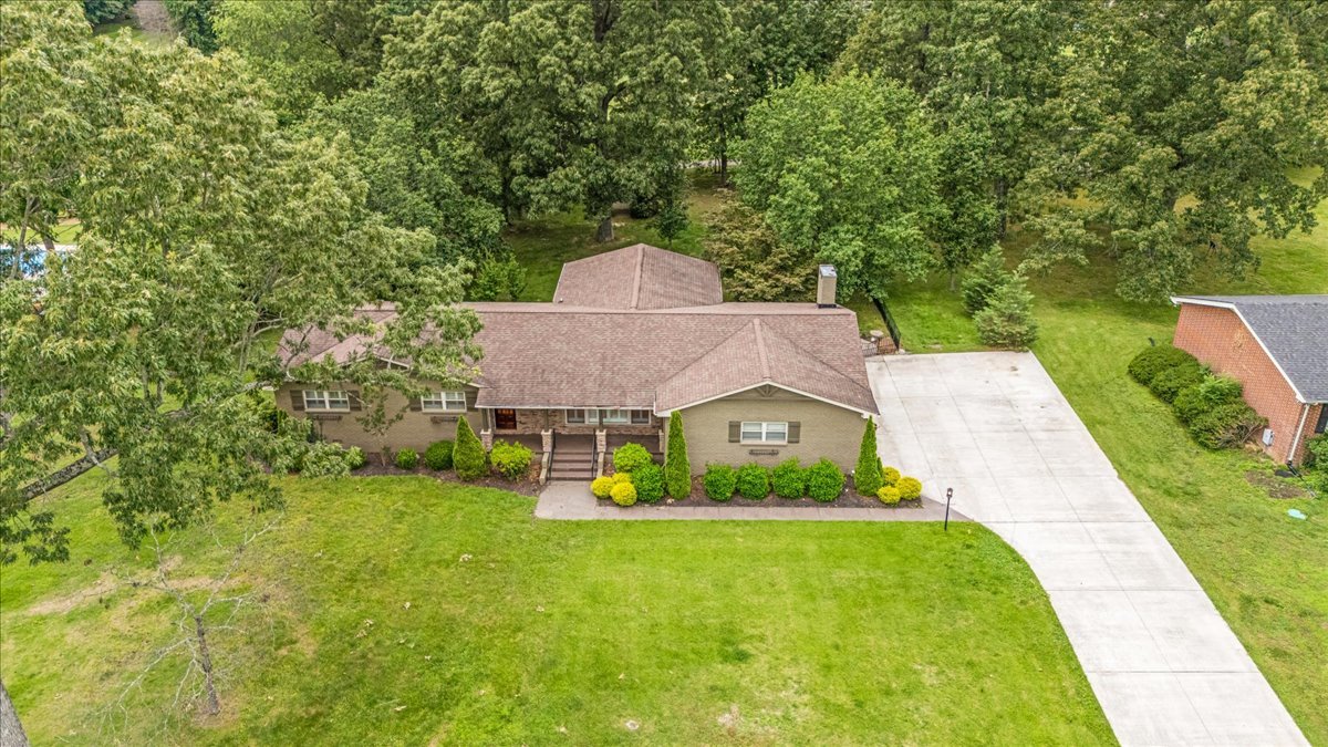 Image for 1809 Country Club Dr. Tullahoma, TN 37388