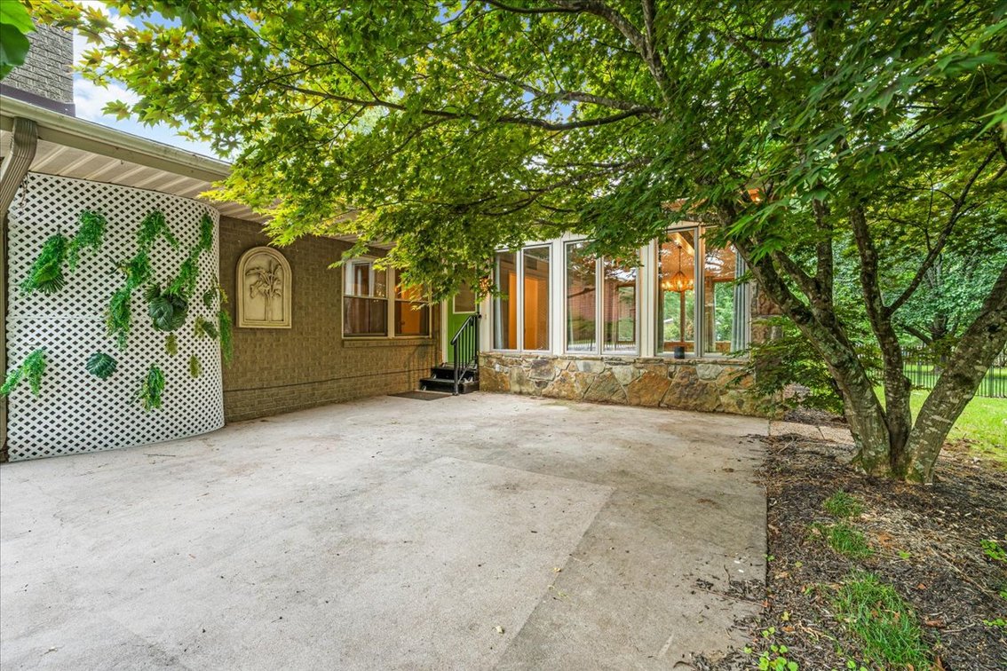 Image for 1809 Country Club Dr. Tullahoma, TN 37388