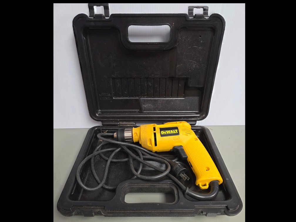 Dewalt 3/8 Variable Speed Drill