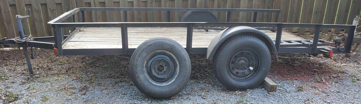 12ft. Utility Trailer w/ ramps (LPO)