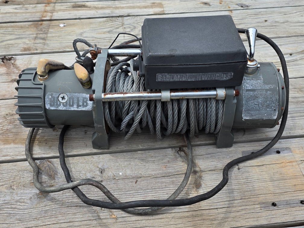 Badlands 8000 lb. Winch / No Remote. (LPO)