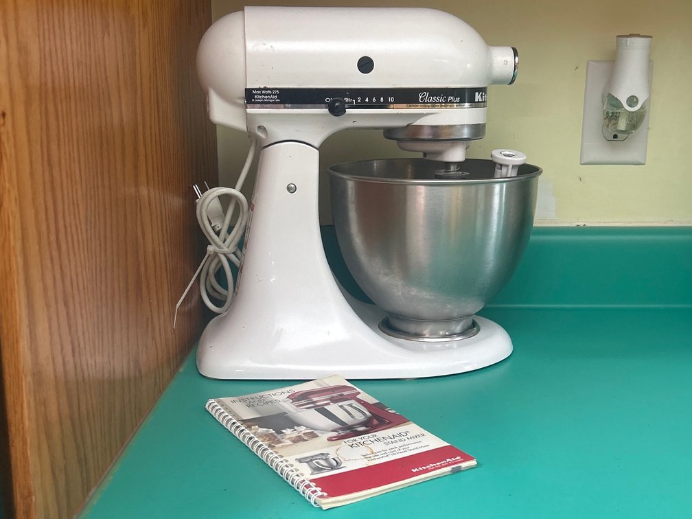 Kitchen Aid Stand Mixer (LPO)