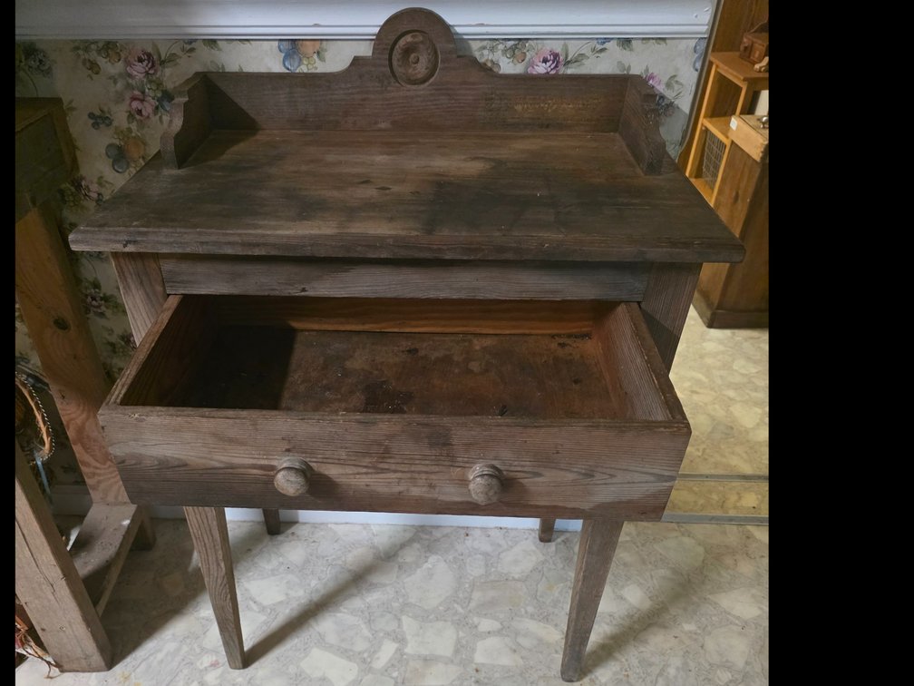 Vintage Wash Stand (LPO)