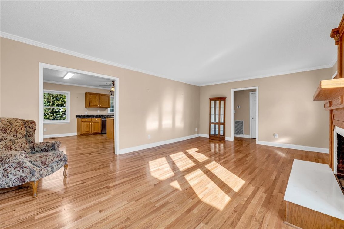 Image for 102 2nd Ave. North, Decherd, TN 37324