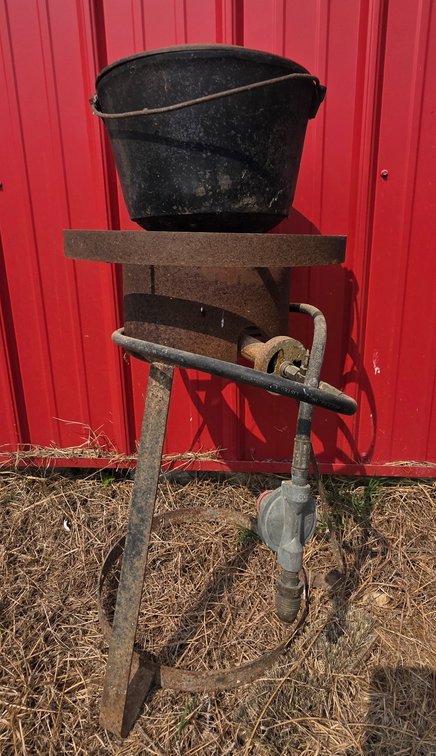 Propane Cooker w/Lodge Camp Oven  (LPO)