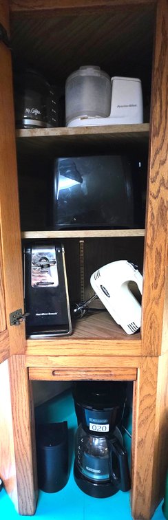 Hamilton Beach Can Opener, Black & Decker Coffee Maker & More (LPO)