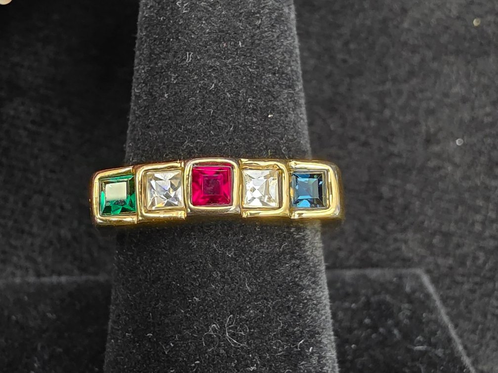 18 KGE Multi-Stone Band 