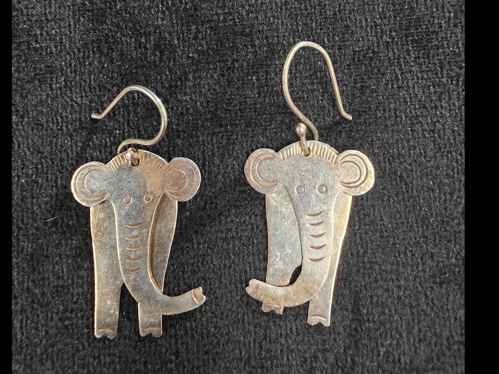 (1) Pair Elephant Dangle Earrings (Marked Sterling Silver)