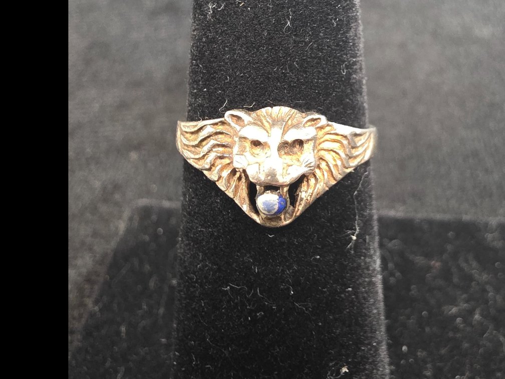 Lions Head Ring w/Blue Stone (Marked Sterling Silver)