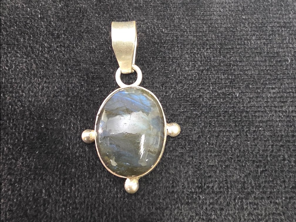 Labradorite Pendant