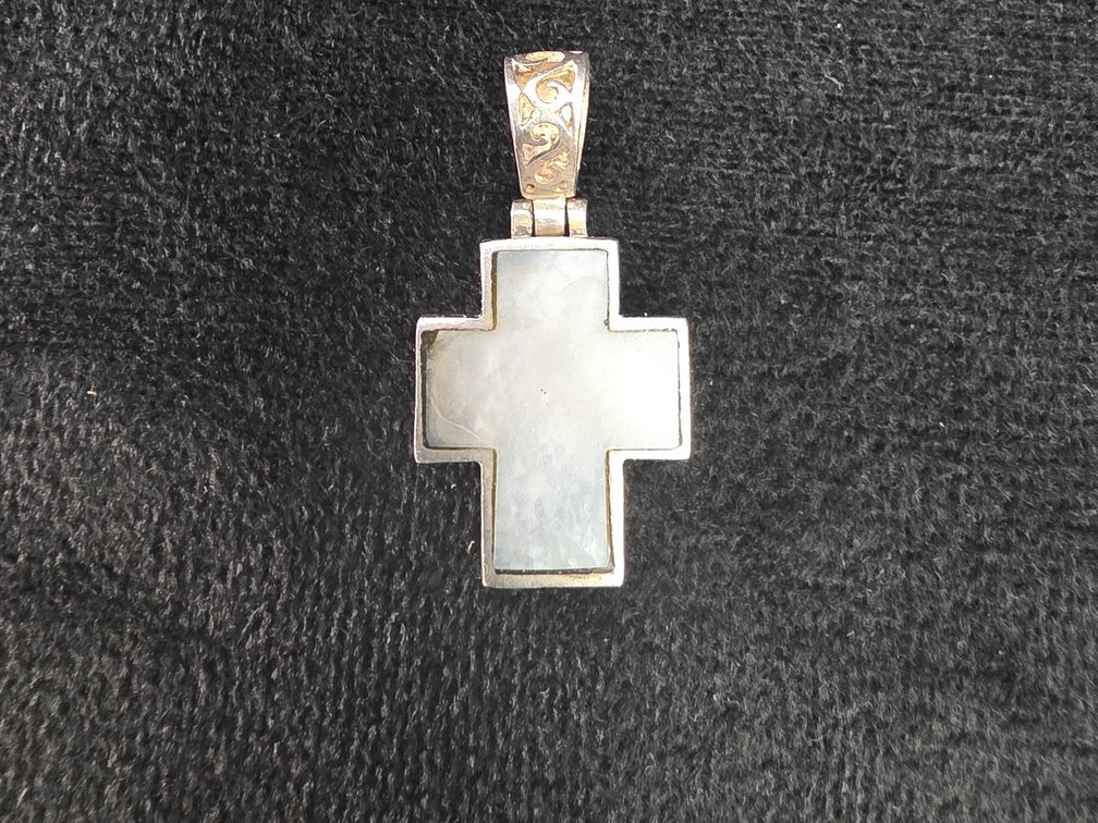 Mother of Pearl & Filigree Cross