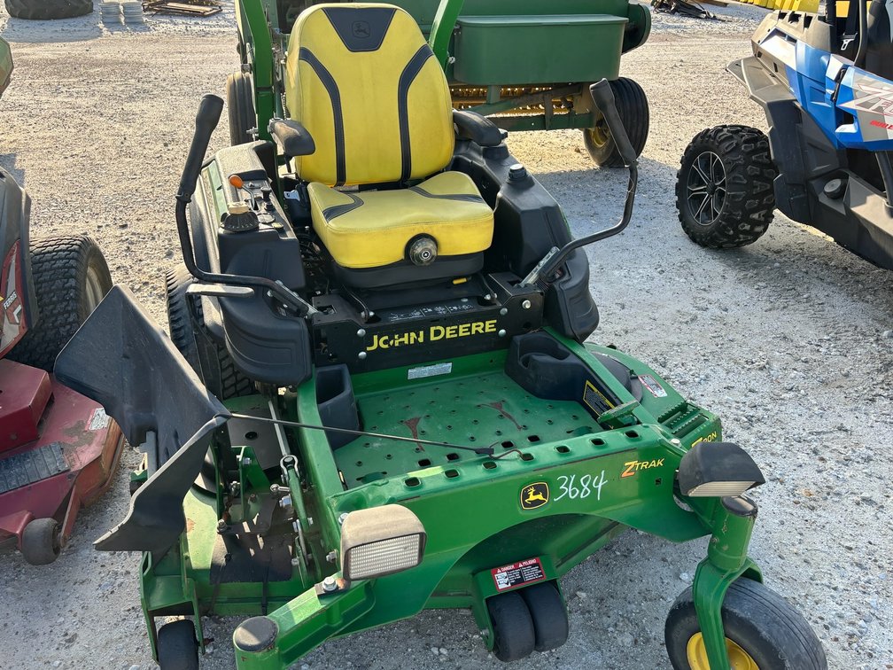 JOHN DEERE 2960R ZERO TURN MOWER