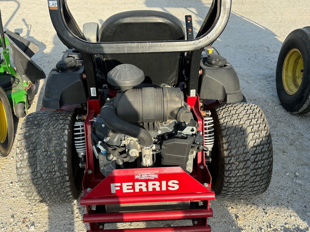 FERRIS IS 2100Z ZERO TURN MOWER