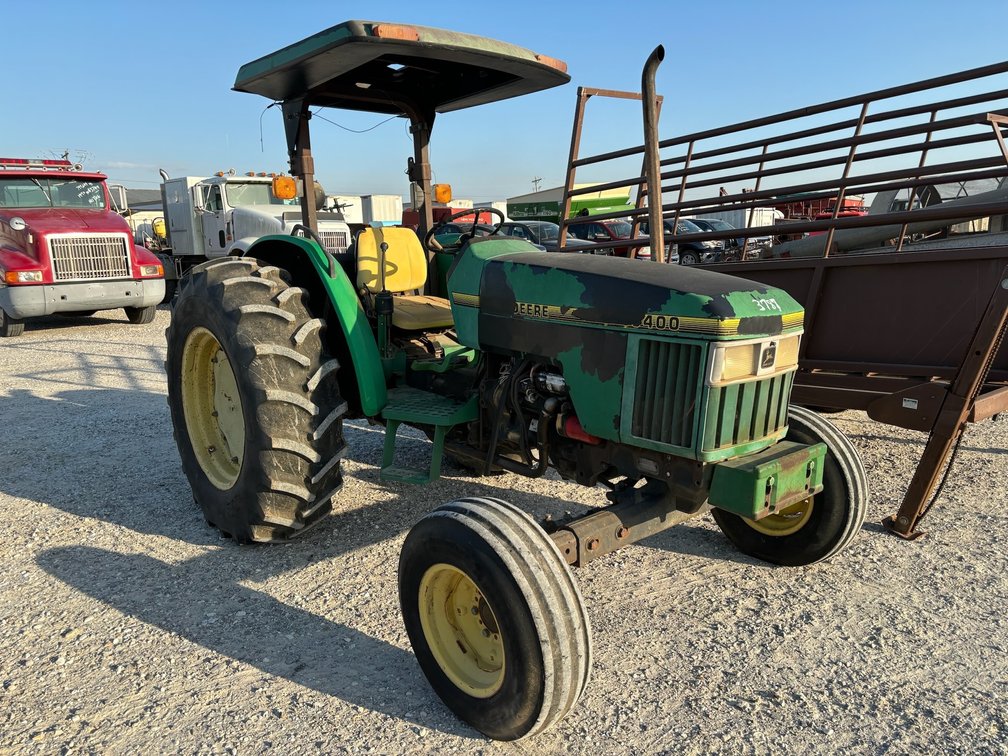 JOHN DEERE 5400