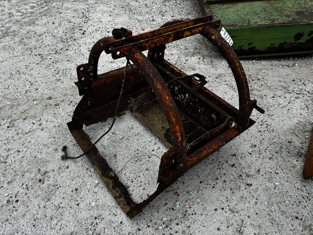 3PT Hitch Scraper Bucket