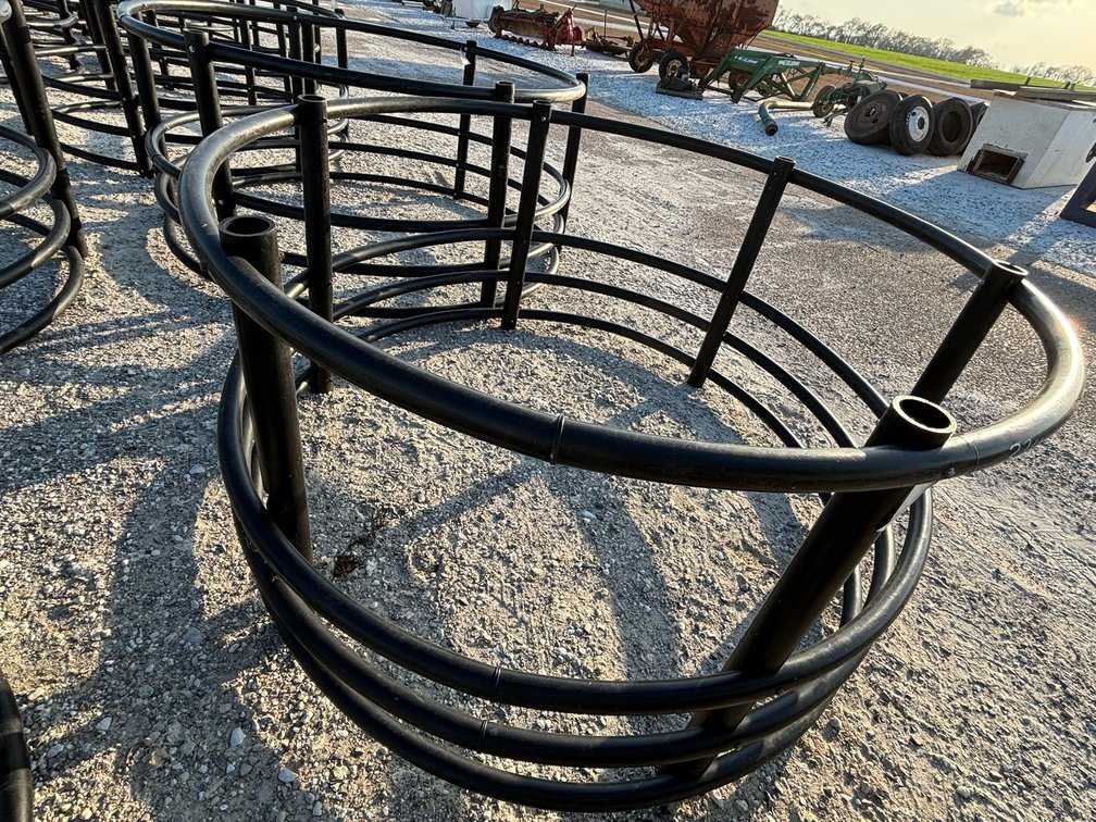 Hay Ring