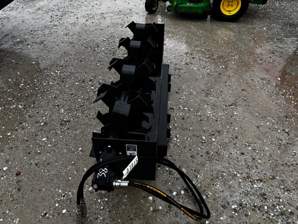 SKID STEER ATTACHMENT HYD TILLER